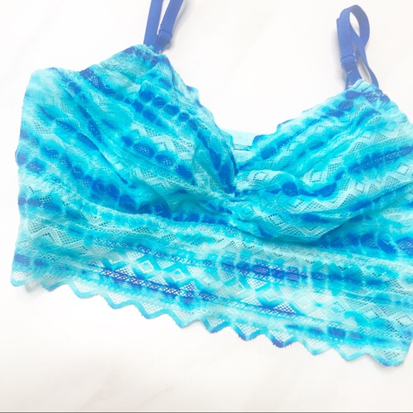 Victoria's Secret | Blue Tie Dye Lace Bra Bralette - Picture 2 of 3